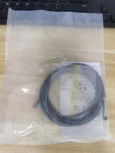 1PC Omron E2A-S08KN04-WP-C1 Proximity Sensor Free Shipping