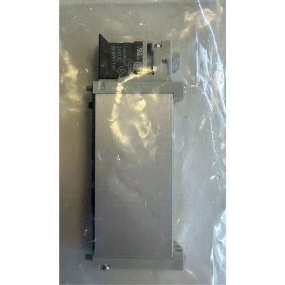 Festo VUVG-B14-M52-MZT-F-1P3 574379 Solenoid Valve One Free Shipping