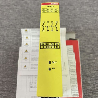 1PC ABB 2TLA010040R0200 Safety Relay ping