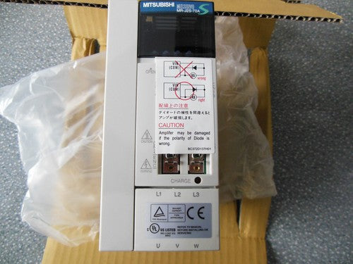 1PC Mitsubishi MR-J2S-70A Servo Drive MRJ2S70A In Box ping