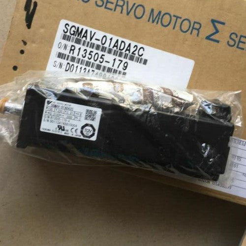 1PC Yaskawa SGMAV-01ADA2C Servo Motor SGMAV01ADA2C
