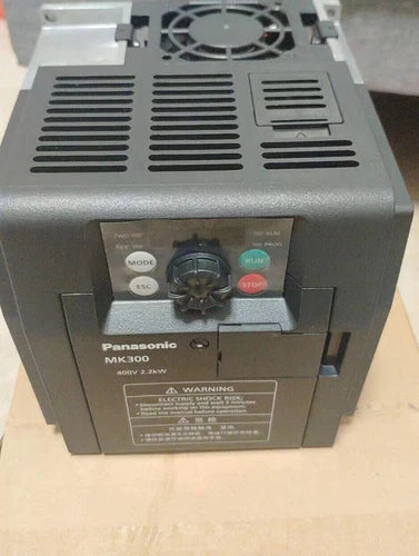 Panasonic AMK3002P24 400V 2.2KW Frequency Converter 1PC ping
