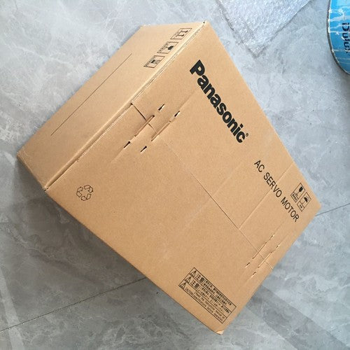 1PC Panasonic Servo Motor MSMD082S1T ping