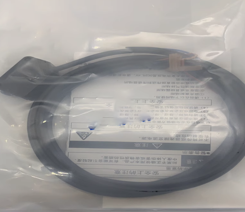 Omron E3Z-B61 Photoelectric Switch Sensor Free Shipping One E3ZB61