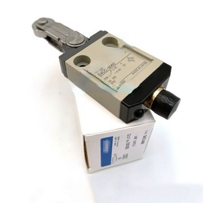 1PC Omron D4CC-3060 Limit Switch D4CC3060 Free Shipping