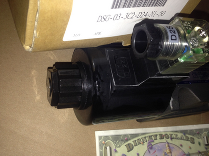 YUKEN DSG-03-3C2-D24-N1-50 Solenoid Valve 1PC ping