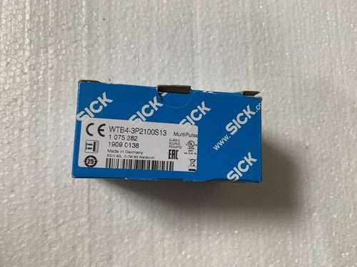 SICK WTB4-3P2100S13 Photoelectric Sensor One WTB43P2100S13