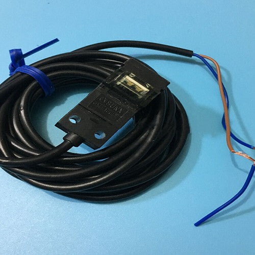 Panasonic SUNX GXL-15HLU Proximity Sensor 1PC Free Shipping GXL15HLU