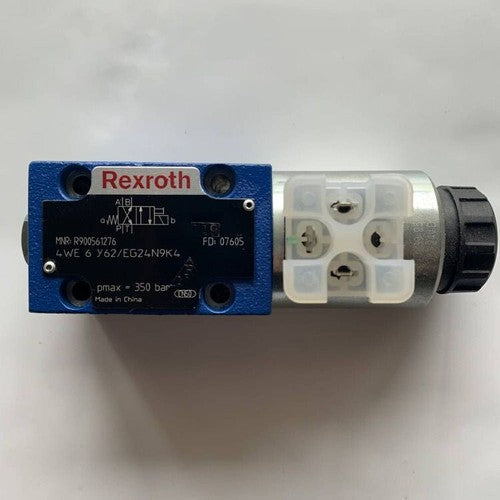 1PC  Rexroth R900561276 4WE6Y6X/EG24N9K4 directional valve