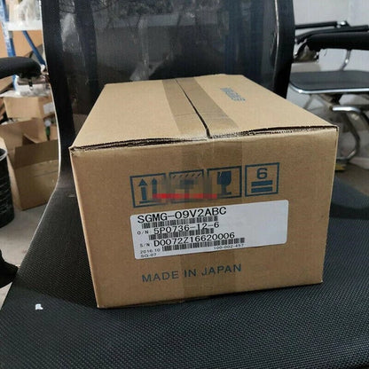 Yaskawa SGMG-09V2ABC Servo Motor 1PC ping SGMG09V2ABC