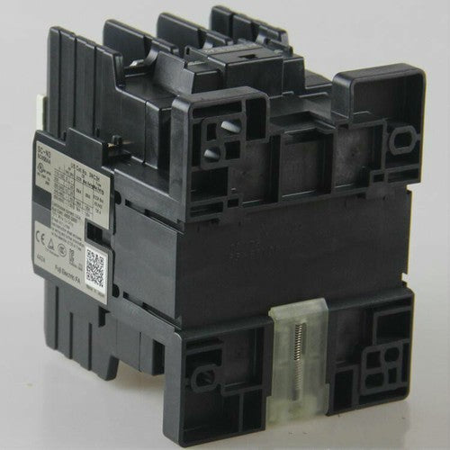 Fuji SC-N3 220V Magnetic Contactor 1PC Free Shipping SCN3