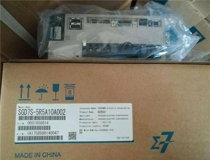 1PCS  YASKAWA SGD7S-5R5A10A002 Servo Driver In Box