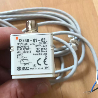 1PC  SMC ISE40-01-62L Pressure Switch ISE400162L Free Shipping