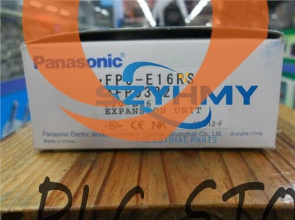 1PC Panasonic FP0-E16RS AFP03323 PLC FP0E16RS