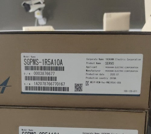 Yaskawa SGPMS-1R5A10A Servo Drive 1PC ping SGPMS1R5A10A