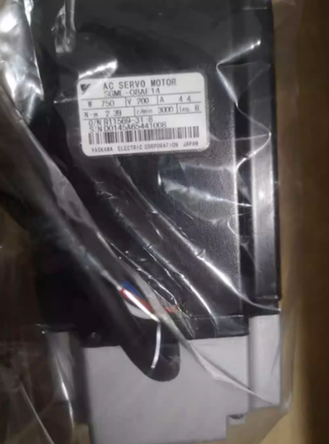 Yaskawa SGML-08AF14 Servo Motor 1PC ping SGML08AF14