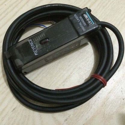 Keyence LV51MP Digital Laser Sensor - High Precision Measurement - KEYENCE
