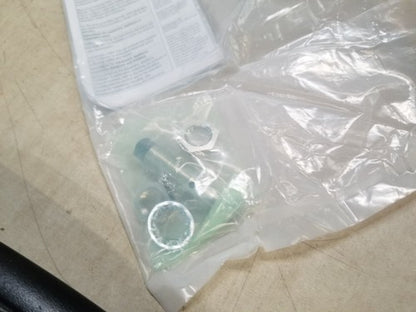 Omron E2B-M18KN16-M1-B1 Proximity Sensor One Free Shipping E2BM18KN16M1B1