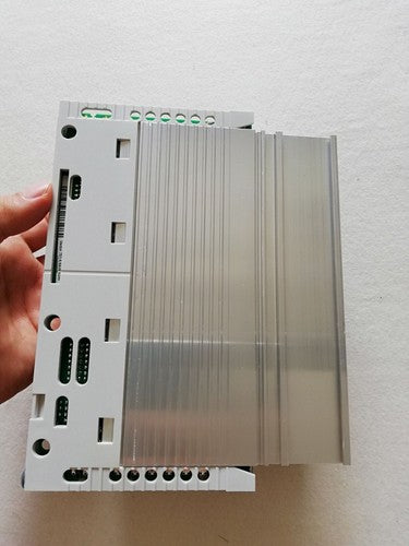 LENZE E82EV551K4C Inverter One ping