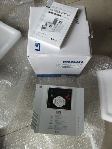 One LS SV037iG5A-4 SV037iG5A4 Inverter ping