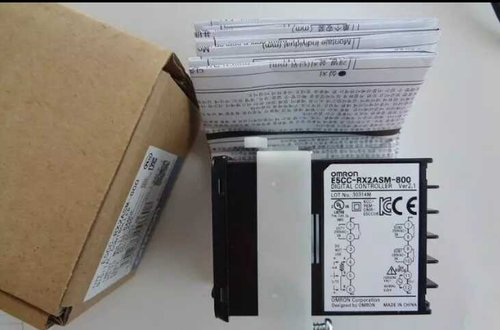 Omron E5CC-RX2ASM-800 Temperature Controller Free Shipping One E5CCRX2ASM800