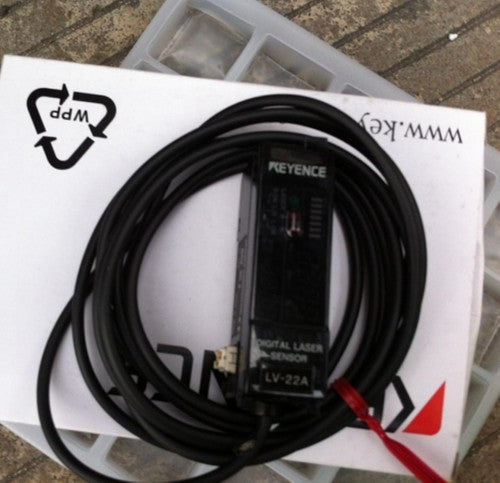 1PC Keyence LV-22A Laser Sensor LV22A Free Shipping