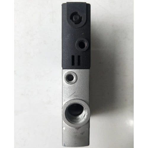 Festo CPE18-M1H-3OL-1/4 Solenoid Valve One CPE18M1H3OL1/4