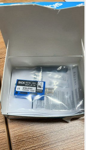 SICK WTB9-3P2461 Photoelectric Sensor One Free Shipping WTB93P2461