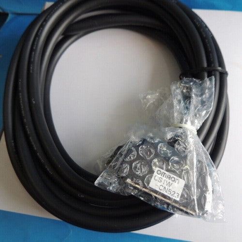 1PC Omron CS1W-CN523 Cable CS1WCN523 ping