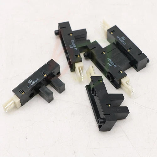5PCS Omron EE-SX4009-P1 Photoelectric Switch Sensor EESX4009P1