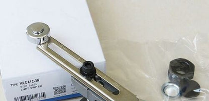 Omron WLCA12-2N Limit Switch - 1PC New in Box - OMRON