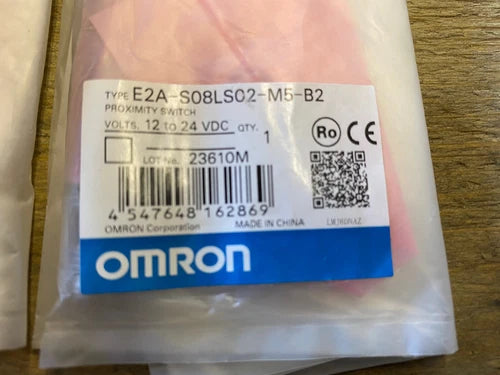 Omron E2A-S08LS02-M5-B2 Proximity Switch E2AS08LS02M5B2 One Free Shipping