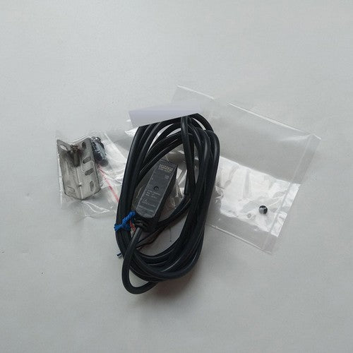 Omron E3S-AD61 Photoelectric Switch One E3SAD61 Free Shipping