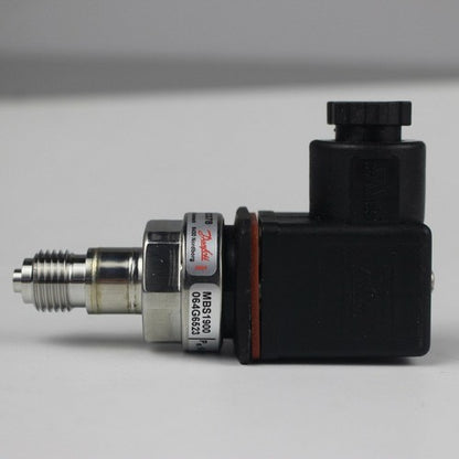 1PC  Danfoss MBS1900 064G6523 Digital Pressure Transmitter Free Shipping
