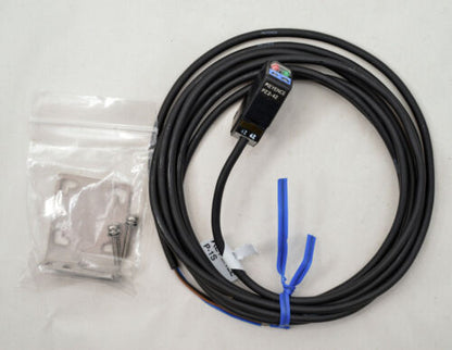 1PC New Keyence PZ2-42 PZ242 Photoelectric Sensor In Box - KEYENCE