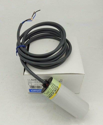 Omron E2K-C25MF2 Capacitive Proximity Switch Free Shipping One E2KC25MF2