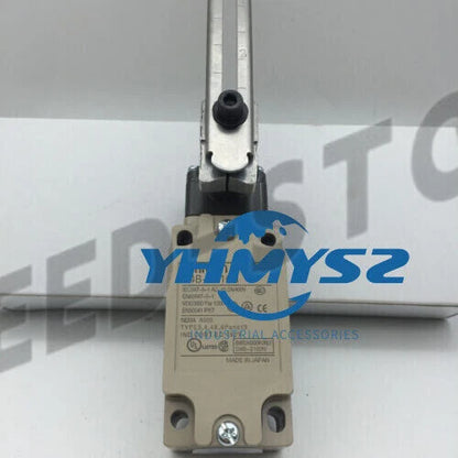 1PCS Omron D4B-1116N D4B1116N Limit Switch