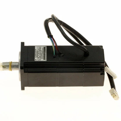 Yaskawa SGM-02A3SU21 Servo Motor 1PC ping SGM02A3SU21