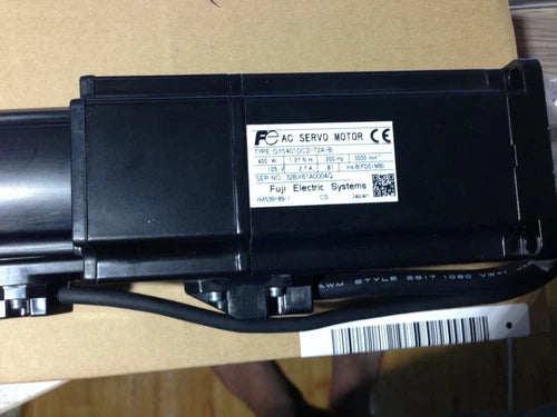 Fuji GYS401DC2-T2A-B Servo Motor 1PC GYS401DC2T2AB ping