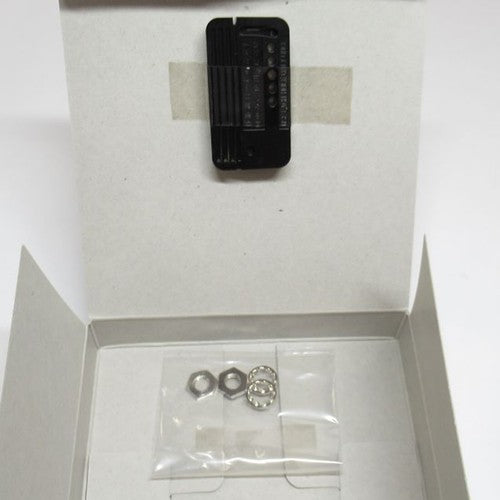 One Omron E32-D11N Fiber Optic Sensor E32D11N Free Shipping