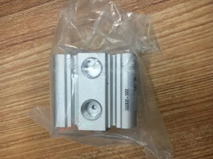 1PC SMC CQ2B32-15DZ Cylinder CQ2B3215DZ Free Shipping