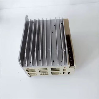 Yaskawa SGDA-08AS Servo Driver 1PC ping SGDA08AS