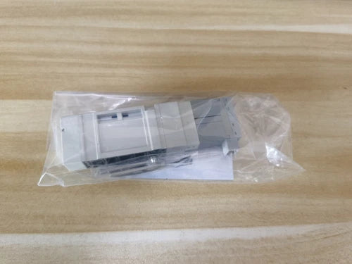 1PC SMC SX5240-5LOZ Solenoid Valve Free Shipping SX52405LOZ