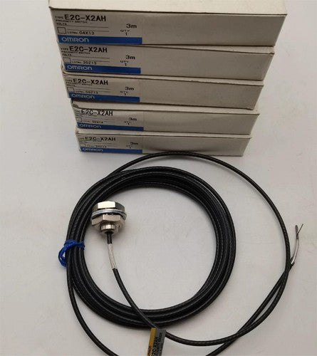 Omron E2C-X2AH Proximity Switch One E2CX2AH ping