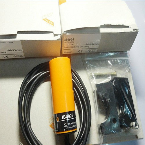 IFM IB0026 Proximity Switch Sensor One Free Shipping