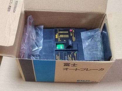 1PC Fuji EA203B 200A Circuit Breaker ping