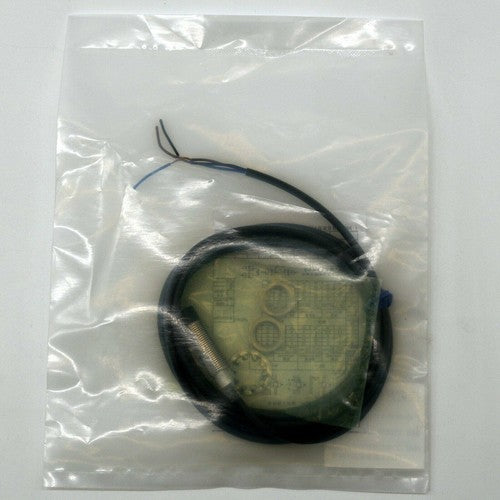 1PC Omron E2A-M12KN08-WP-B1 Proximity Sensor Free Shipping