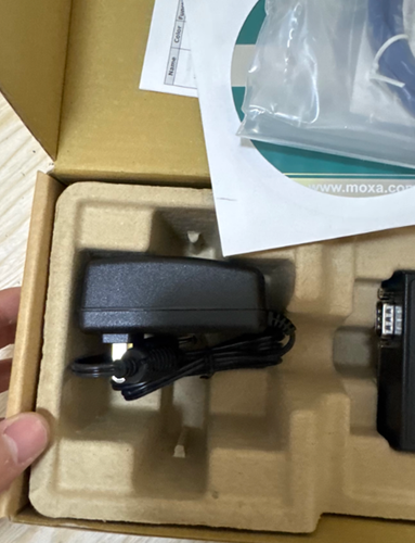 1PC Moxa NPort W2150A wireless networking server ping