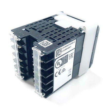 Omron E5CC-QX3A5M-000 Temperature Controller One E5CCQX3A5M000