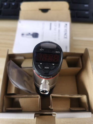 1PC Keyence GP-M001 pressure sensor GPM001 ping